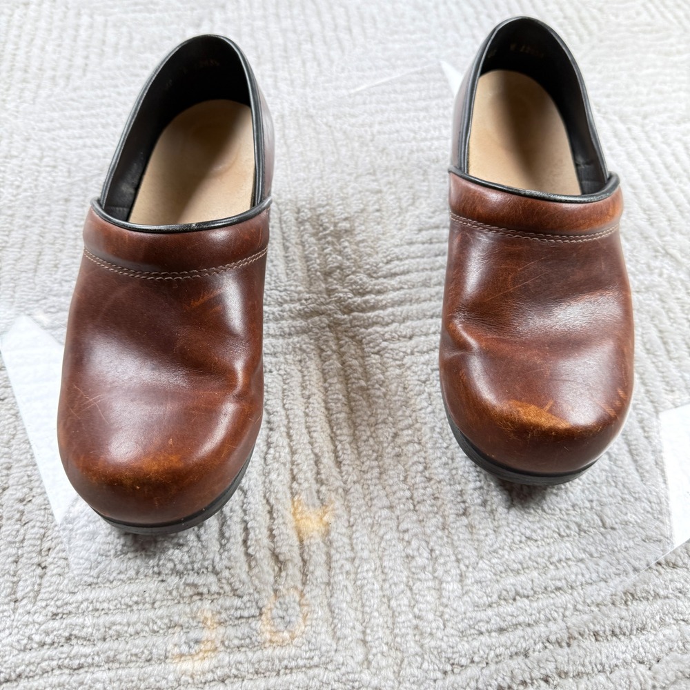Ana-Tech Leather Clogs Womens 11 US Brown Slip On Work Shoes Mules 42 Distressed - Picture 2 of 13